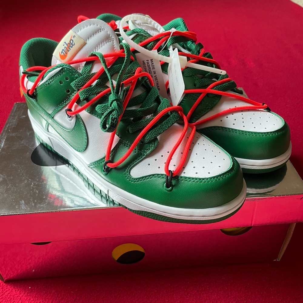Offwhite Dunk low “ Pine Green “